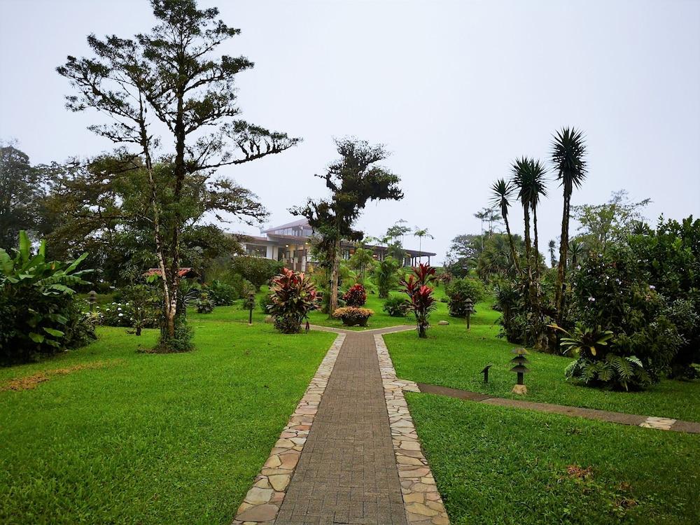 Villa Blanca Cloud Forest Hotel & Retreat San Ramón Extérieur photo